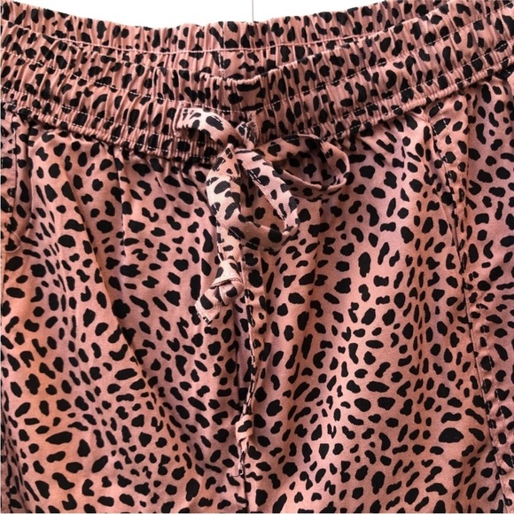 Victoria Secret Pink Easy Lightweight Joggers Leopard Pants Size L Large - Picture 5 of 9